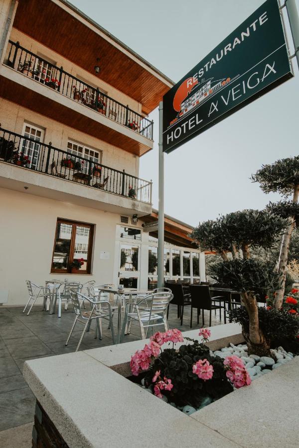 Hotel A Veiga Samos Bagian luar foto